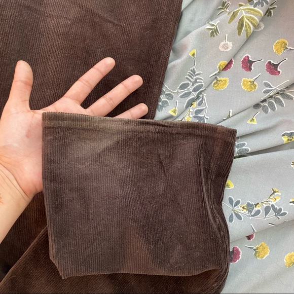 Brown corduroy flared pants - Picture 4 of 4